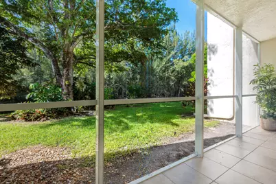 150 Lake Meryl Drive #143, West Palm Beach, FL 33411 - Photo 14