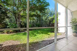 150 Lake Meryl Dr, West Palm Beach, FL 33411 - Photo 14