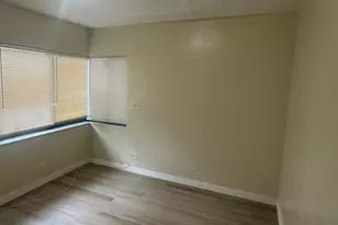 2360 NW 98th St, Miami, FL 33147 - Photo 12