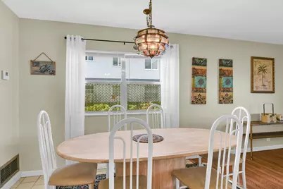 359 Saxony Trail #H, Delray Beach, FL 33446 - Photo 10