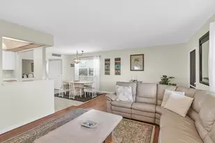 359 Saxony Trail, Delray Beach, FL 33446 - Photo 4