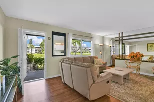 359 Saxony Trail, Delray Beach, FL 33446 - Photo 2