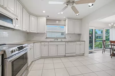 4843 Greentree Lane #B, Boynton Beach, FL 33436 - Photo 6