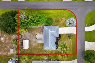 801 SW Harvard Rd, Port Saint Lucie, FL 34953 - Photo 4