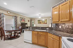 4863 NW 59th Ct, Coconut Creek, FL 33073 - Photo 8
