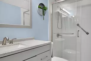 1030 Country Club Dr, Margate, FL 33063 - Photo 18