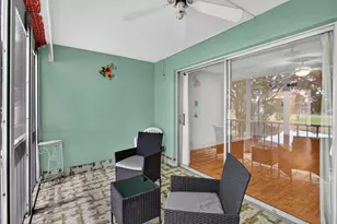 1030 Country Club Dr, Margate, FL 33063 - Photo 22