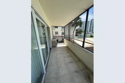 220 Kings Point Drive #210, Sunny Isles Beach, FL 33160 - Photo 44