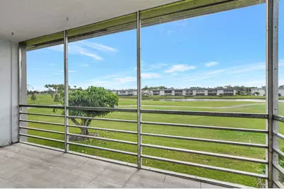 187 Normandy D, Delray Beach, FL 33484 - Photo 2