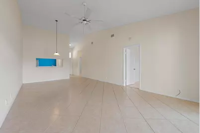 216 Cypress Point Drive, Palm Beach Gardens, FL 33418 - Photo 12