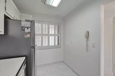 4100 Tivoli Court #304, Lake Worth, FL 33467 - Photo 8