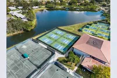 4 Glengary Road, Palm Beach Gardens, FL 33418 - Photo 46