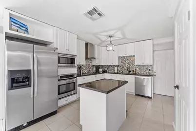 728 NE 9th Avenue, Boynton Beach, FL 33435 - Photo 12