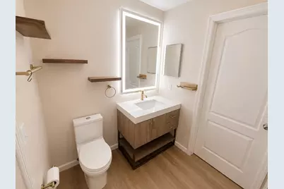 11023 Legacy Lane #301, Palm Beach Gardens, FL 33410 - Photo 6