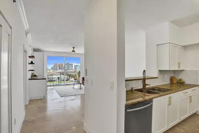 616 Clearwater Park Road #1107, West Palm Beach, FL 33401 - Photo 6