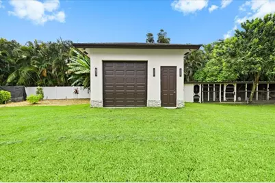 17433 Hamlin Boulevard, Loxahatchee, FL 33470 - Photo 4