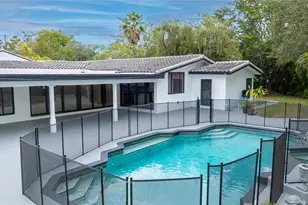 13401 SW 83rd Ave, Pinecrest, FL 33156 - Photo 1