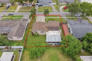 4930 SW 90th Way, Cooper City, FL 33328 - Photo 4