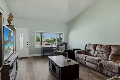 7779 Blairwood Circle N, Lake Worth, FL 33467 - Photo 4