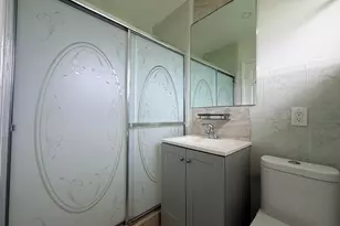 2438 Thomas St, Hollywood, FL 33020 - Photo 18