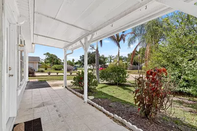 1334 SE Vestridge Lane, Port Saint Lucie, FL 34952 - Photo 4