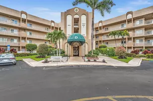7647 Southampton Terrace, Tamarac, FL 33321 - Photo 2