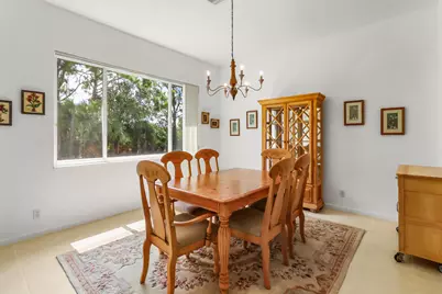 9110 Bay Harbour Circle, West Palm Beach, FL 33411 - Photo 18