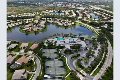 9110 Bay Harbour Circle, West Palm Beach, FL 33411 - Photo 40