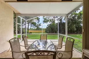 9110 Bay Harbour Cir, West Palm Beach, FL 33411 - Photo 30