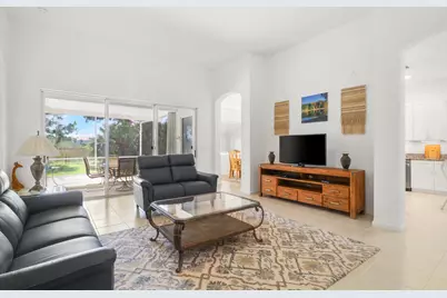 9110 Bay Harbour Circle, West Palm Beach, FL 33411 - Photo 10