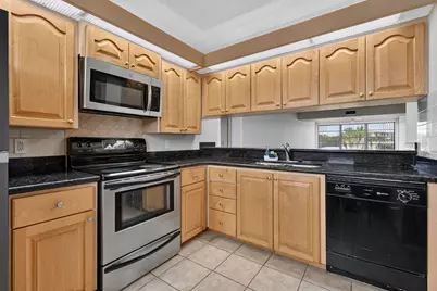 3501 Village Boulevard #304, West Palm Beach, FL 33409 - Photo 6