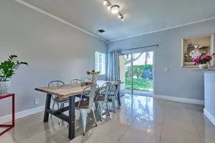 101 S Santa Catalina Cir, North Lauderdale, FL 33068 - Photo 10