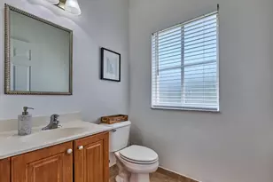 101 S Santa Catalina Cir, North Lauderdale, FL 33068 - Photo 18