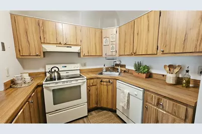 4807 Sable Pine Circle #B1, West Palm Beach, FL 33417 - Photo 8