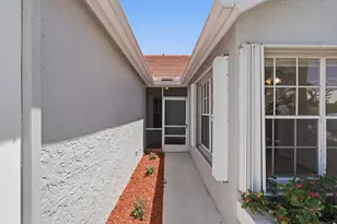 6616 Marissa Cir, Lake Worth, FL 33467 - Photo 4