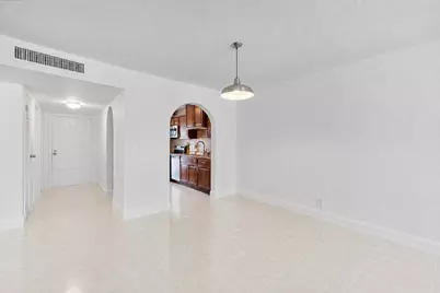 6260 S Falls Cir Drive #110, Lauderhill, FL 33319 - Photo 2