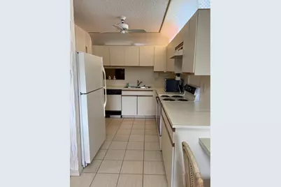10107 Mangrove Drive, Boynton Beach, FL 33437 - Photo 4