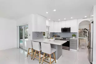 1771 NE 33rd St, Oakland Park, FL 33334 - Photo 12