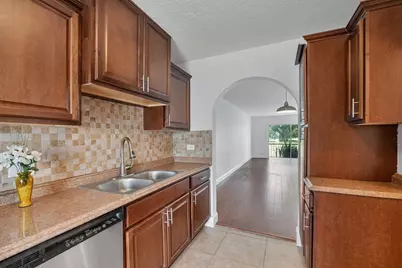 6260 S Falls Circle Drive #110, Lauderhill, FL 33319 - Photo 4