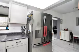 8103 NW 58th Pl, Tamarac, FL 33321 - Photo 8