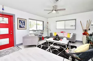8103 NW 58th Pl, Tamarac, FL 33321 - Photo 4