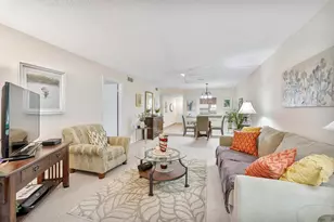 8990 S Hollybrook Blvd, Pembroke Pines, FL 33025 - Photo 2