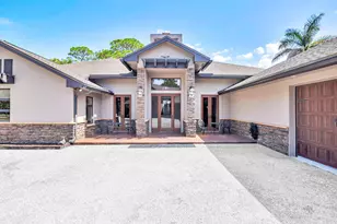 14590 Crazy Horse Ln, Palm Beach Gardens, FL 33418 - Photo 4