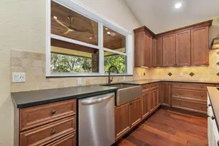 14590 Crazy Horse Ln, Palm Beach Gardens, FL 33418 - Photo 12