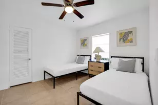 320 Inlet Way, Palm Beach Shores, FL 33404 - Photo 8