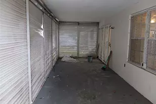 7757 SE Embassy Blvd, Miramar, FL 33023 - Photo 28