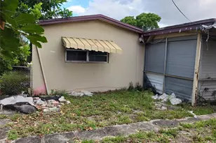 7757 SE Embassy Blvd, Miramar, FL 33023 - Photo 36