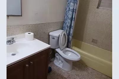 7757 SE Embassy Boulevard, Miramar, FL 33023 - Photo 4