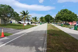 7757 SE Embassy Blvd, Miramar, FL 33023 - Photo 34