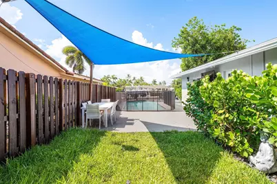 2200 SE 9th Street, Pompano Beach, FL 33062 - Photo 28